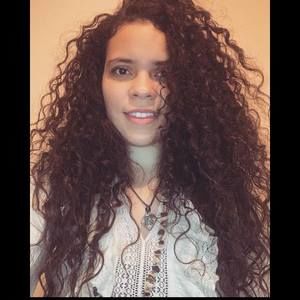 Meet your Posher, Francesca